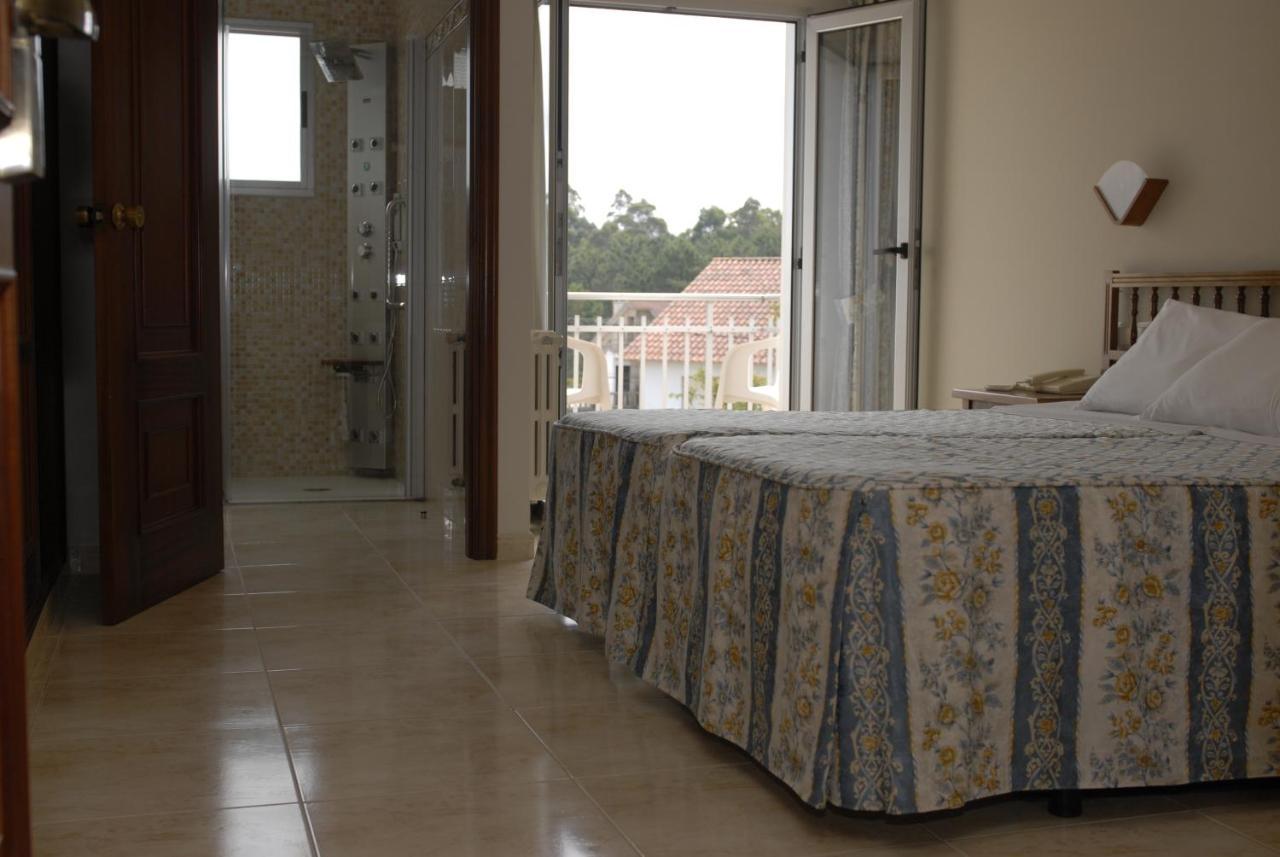 Hotel Troncoso Sanxenxo Bagian luar foto