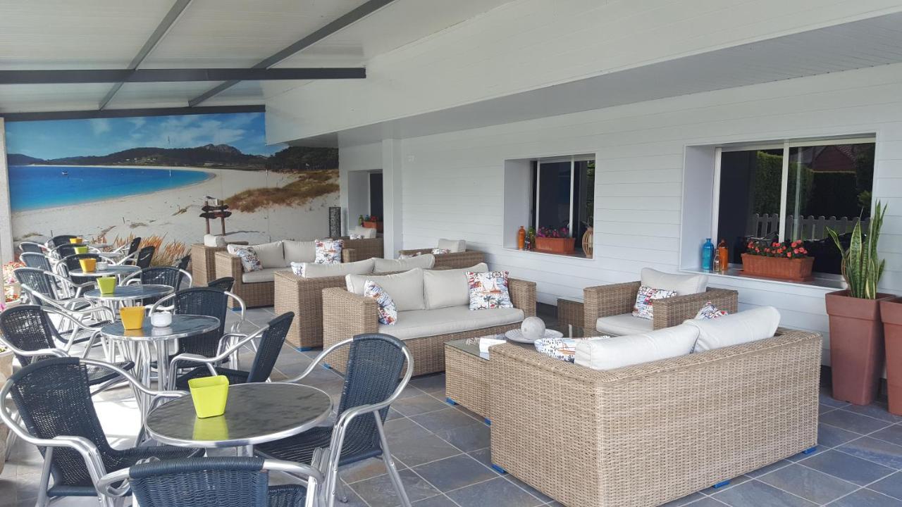 Hotel Troncoso Sanxenxo Bagian luar foto
