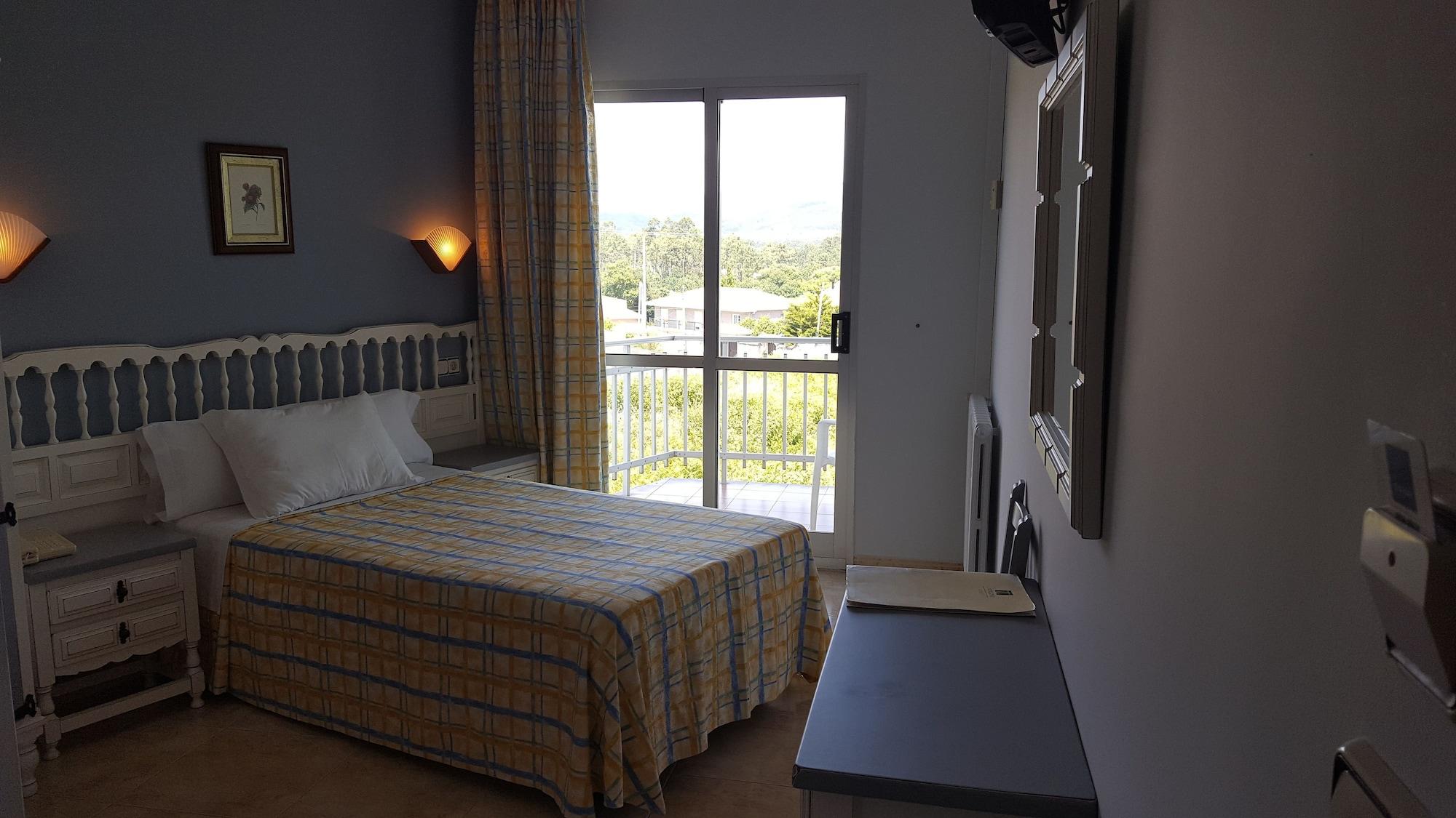 Hotel Troncoso Sanxenxo Bagian luar foto