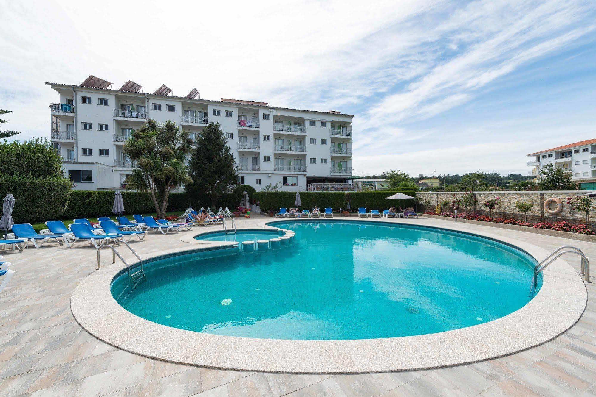 Hotel Troncoso Sanxenxo Bagian luar foto
